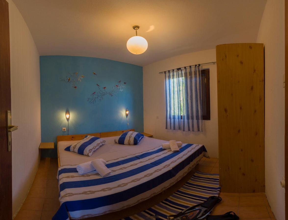 The Sea House Apartments Vis Exterior foto